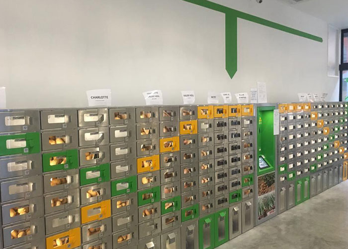 Distributeur automatique à casiers